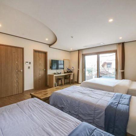 Rex Hotel Seogwipo Extérieur photo