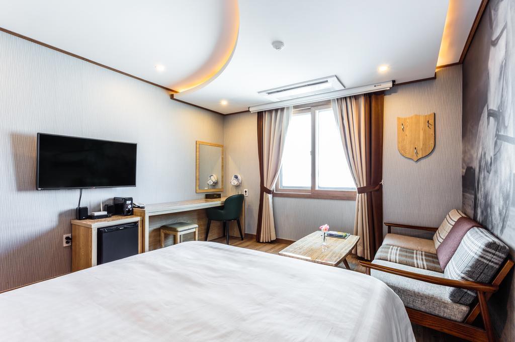Rex Hotel Seogwipo Extérieur photo